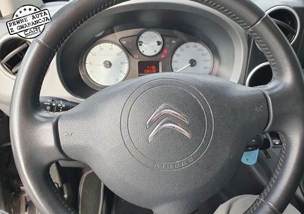 Citroen Berlingo cena 48800 przebieg: 108000, rok produkcji 2018 z Stalowa Wola małe 562